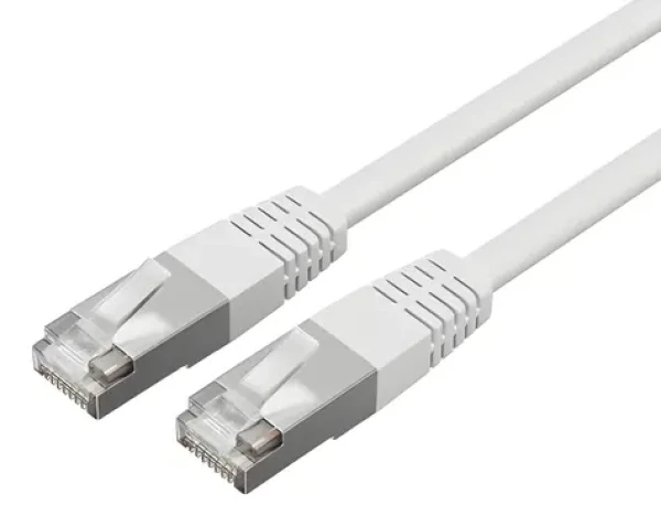 Shiverpeaks biela / Patch kábel / Cat6 / S/FTP / LSZH / 10 m (BS75720-HW)