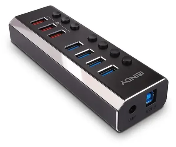 Lindy USB 3.0 húb 4 porty čierna / USB hub / 3x rýchlonabíjací Port / Quick Charge 3.0 / s napájacím adaptérom (43371)