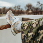 Tenisky New Balance 9060 V1 Incense/ Raincloud/ Arid Stone EUR 45.5