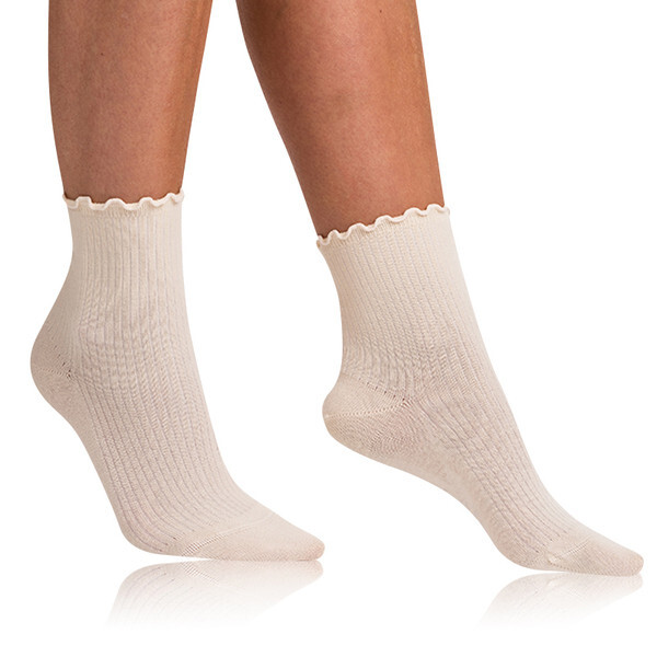 Dámske ponožky FANCY MODAL SOCKS BELLINDA off-white