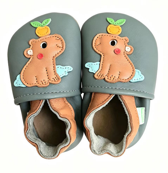 Hopi Hop Kapybara barefoot capáčky 21 EUR