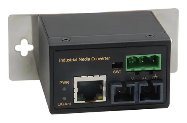 LevelOne IEC-4001 / Media konvertor / RJ45-SC / Multimode / 1310nm / 2km / Industrial (IEC-4001)