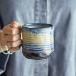 Bloomingville Hrnček Deana Blue 380 ml