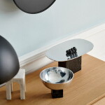 GEJST Servírovacia tácka na podstavci Sapoto Black