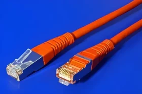 OEM Patch kábel FTP Cat5e červený / Patch kábel / 3 m (21.15.0151)