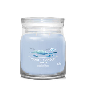 Yankee Candle Signature Ocean Air stredný pohár 368g / doba horenia až: 50 h (5038581128801)