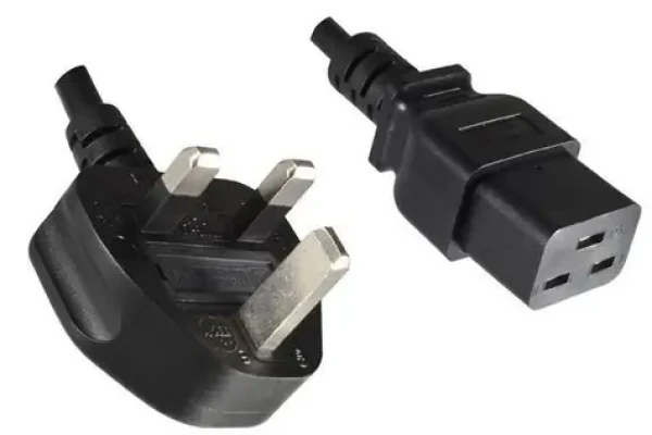 MicroConnect Power Cord UK Typ G 90° uhol - C19 1.8m čierna / Anglická koncovka (PE090618)