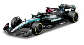 Bburago RACE Formula F1 Team Mercedes- AMG Petronas W15 (2024) #63 George Russell