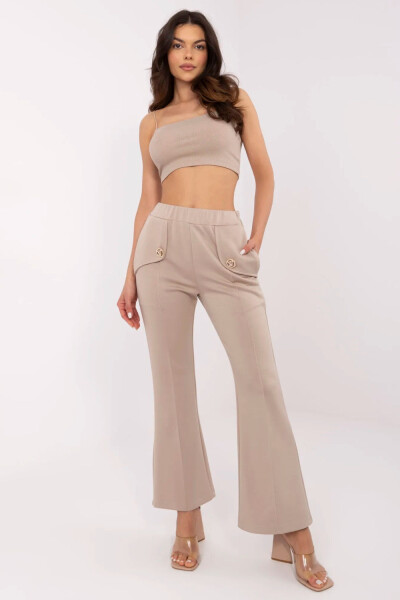 Tepláky model 210966 Taliansko Moda universal