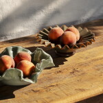 MADAM STOLTZ Dekoratívna sklenená misa Green/Brown Ø 23 cm