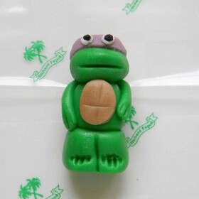 Figúrka na tortu ninja žaba 5 cm Donatello z kokosovej hmoty - Fagos - Fagos