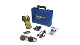 BRADY M210 TeleDatacom Kit / Tlačiareň štítkov / Prenosná / Sada príslušenstva (M210-DATA-KIT EU)