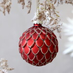 Chic Antique Sklenená ozdoba Red Bauble