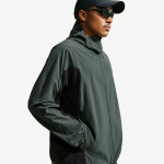Bunda Nike Tech Helios Men's Dri-FIT Long-Sleeve Shell Camo Green/ Black/ Black XS