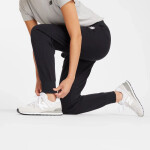 New Balance Sport Fleece Jogger W WP43805BK Dámske nohavice S
