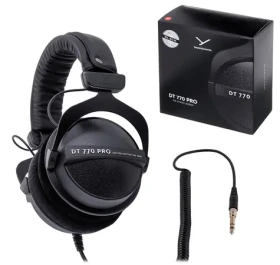 Beyerdynamic DT 770 PRO 250 OHM Black Limited Edition / Uzavreté slúchadlá / 3.5mm jack / 3 m (43000221)