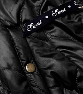 Čierna krátka dámska bunda so stojačikom (B8122-1) odstíny černé S (36)