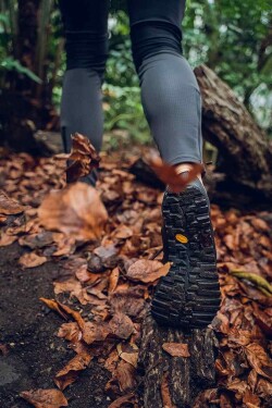 Ahinsa shoes Ahinsa Chitra Trek&Trail čierne barefoot topánky 45 EUR