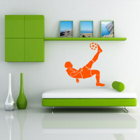 Veselá Stena Samolepka Futbalista vykopáva Farba: oranžová, Veľkosť: 100 x 108 cm