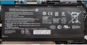 DELL Batéria 60 Wh čierna / Batéria pre notebook / Li- ION / 4-článková (F3YGT)