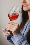 Bella Rose Pohár na víno Hodně někde + vianočná krabička