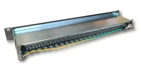 DATACOM 24p. CAT6A STP čierny / Patch panel / 19 "/ 1U / 3x8 LSA / horný zárez (3131)