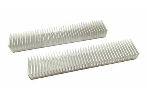 ARCTIC heatsink nalepovací / 196x17x9mm / pre grafické karty, operačné pamäte (ID283860)