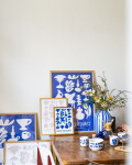 Bella Rose Plagát Family Treasures Beige / Blue 30 x 40 cm