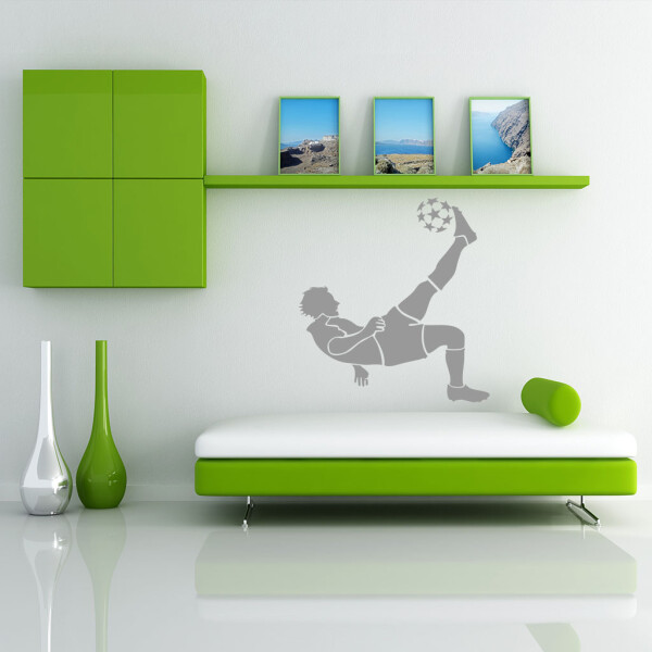 Veselá Stena Samolepka Futbalista vykopáva Farba: šedá, Veľkosť: 80 x 86 cm