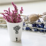 Helen b Porcelánový hrnček Flower Girl 220 ml