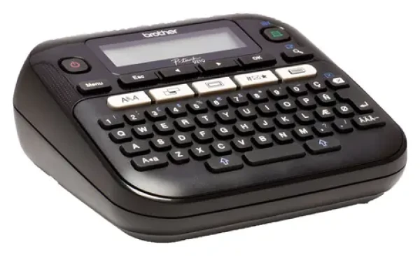 Brother PT-D210 / Tlačiareň samolepiacich štítkov / vertikálna tlač / USB / 6x AAA (PTD210ZG1)