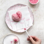 Bastion Collections Keramický tanier Rose Hearts All Over Ø 23 cm