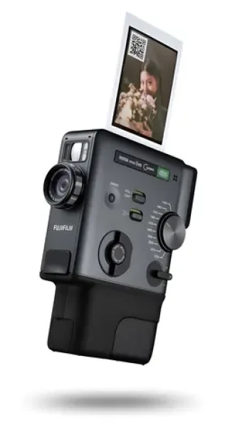 Fujifilm INSTAX MINI EVO CINEMA čierna / Instantný fotoaparát / LCD / CMOS / Bluetooth / video (16956029)