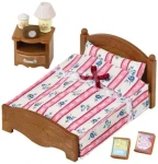 Sylvanian Families Nábytok - dvojlôžko s nočným stolíkom