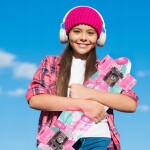 MalPlay Svietiaci skateboard kvety LED RGB KOLIESKA