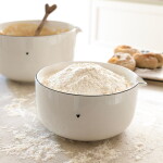 Bastion Collections Keramická misa na cesto Black Edge – sada 2 ks