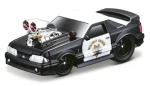 Maisto Muscle Machines - 1993 Ford Mustang SVT Cobra
